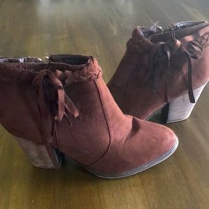 Fringe Boots